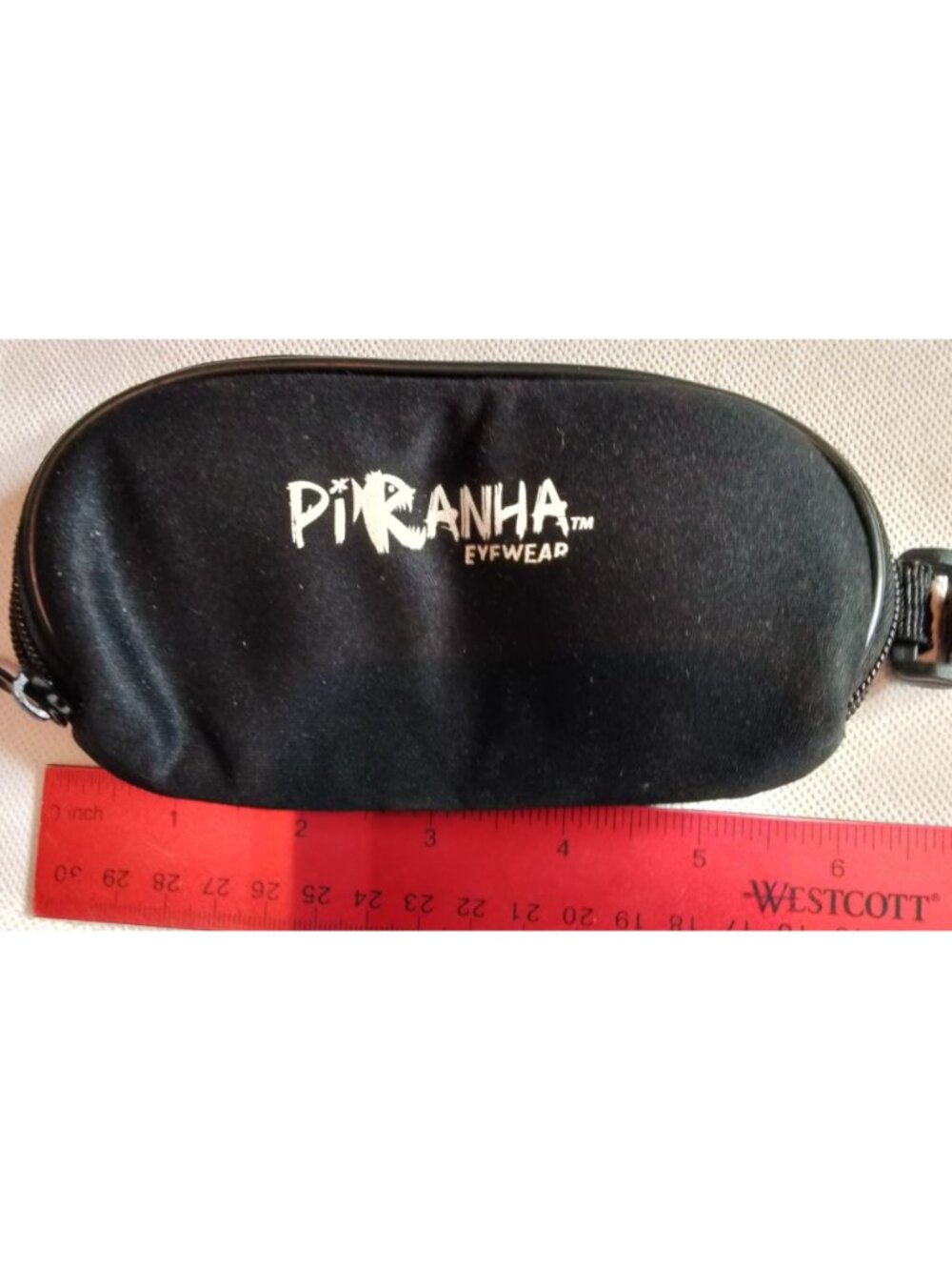 Piranha Eyeglass Case Black Microfiber Eyewear Bag Sunglass Care Zipper - Picture 4 of 6